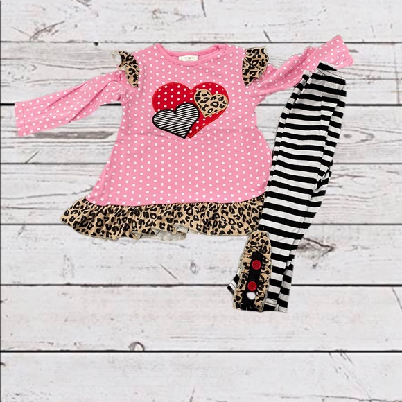 COPY - Boutique pants matching top 🎀 - Picture 1 of 1